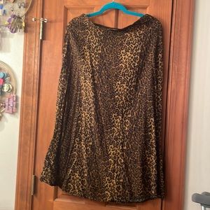 Women’s long leopard print skirt